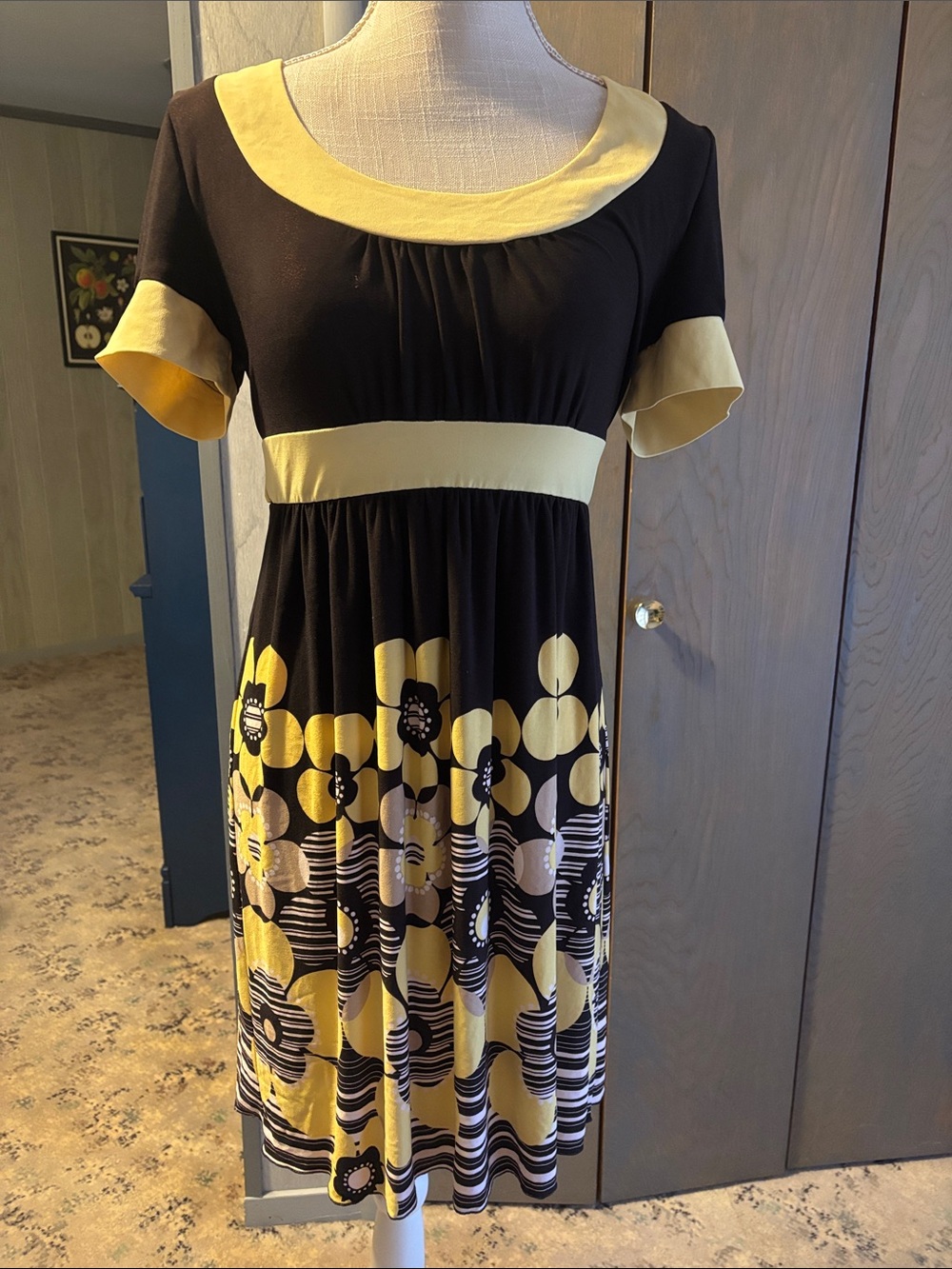 My Michelle Y2K Retro Colorblock Floral Dress Knit Tie Waist Juniors Brown